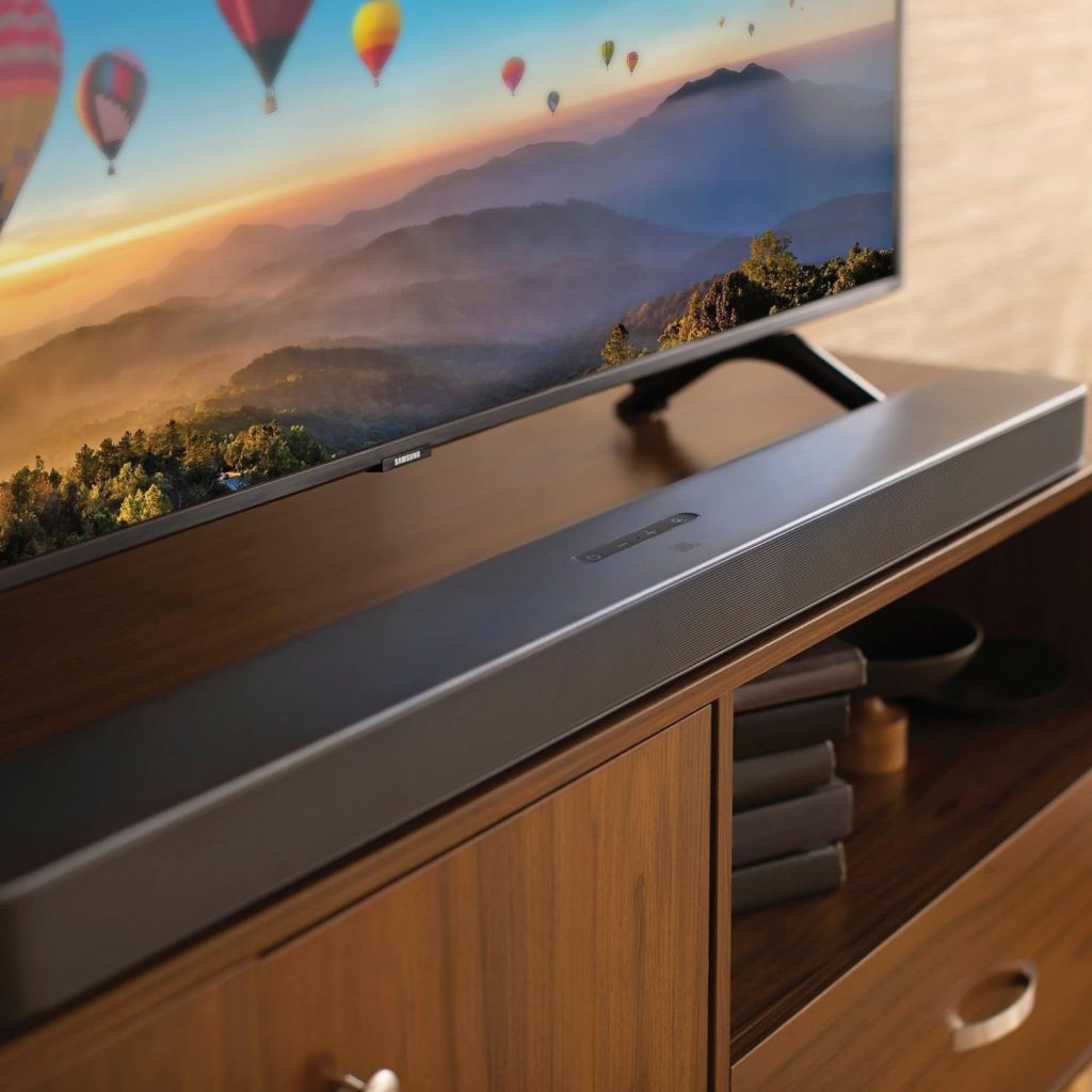 JBL Bar 5.1 - Soundbar with Built-in Virtual Surround, 4K and 10 Wireless Subwoofer (JBL2GBAR51IMBLKAM), Black