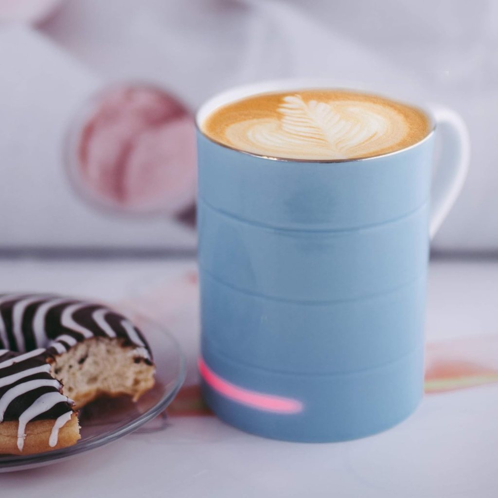 Glowstone Smart Mug - Fine Bone China, Dishwasher Safe, Luxurious Self-Heating, Wireless Powered, Hot Fully Automatic Heated Ceramic Coffee and Tea Cup - Blue Glowstone Smart Mug - Fine Bone China, Dishwasher Safe, Luxurious Self-Heating, Wireless Powered, Hot Fully Automatic Heated Ceramic Coffee and Tea Cup - Blue