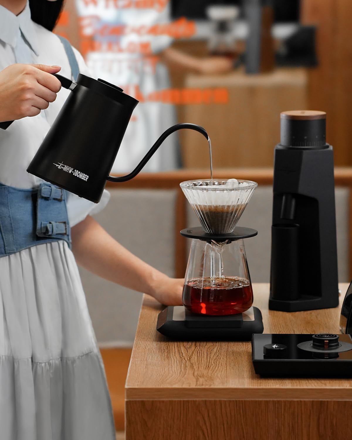 mhw-3bomber-gooseneck-electric-kettle-pour-over-coffee-kettle-tea-kettle-beginner-friendly-precise-temperature-control-l-3