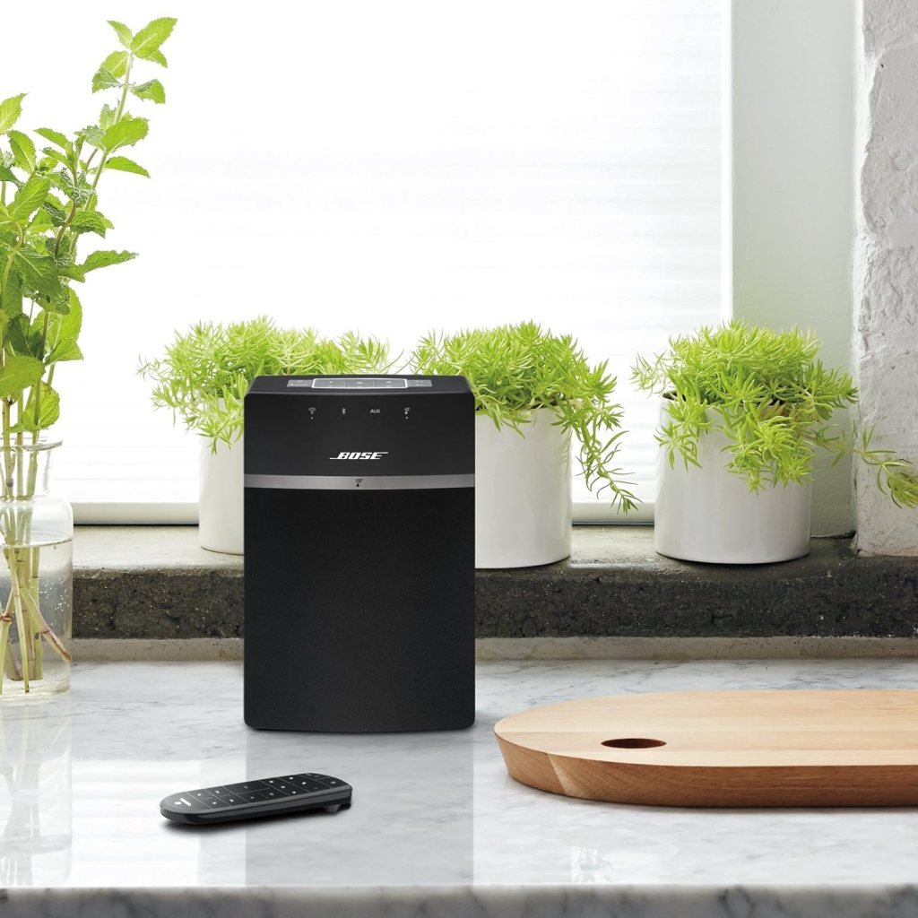 BOSE SoundTouch 10 Wireless Speaker, Compatible with Alexa (Renewed)
