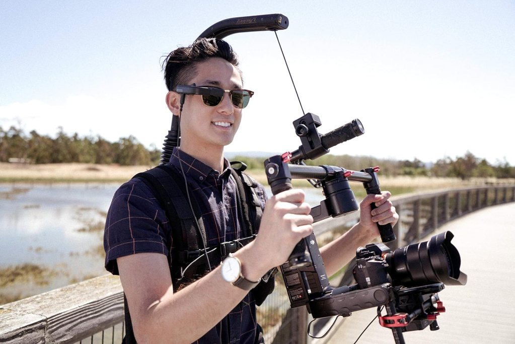 VUF-110 Wearable Display