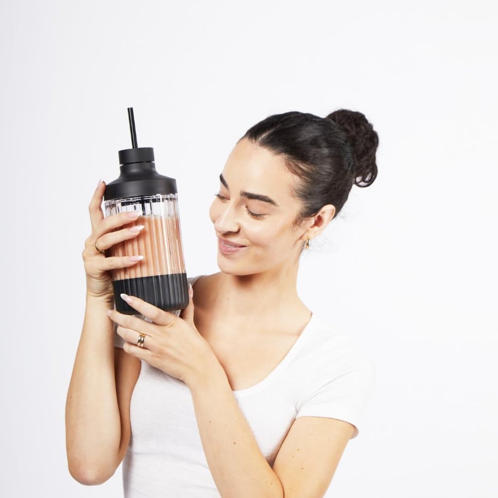 Beast Blender | Sleek Kitchen Countertop Design, Patented Blending Technology | Take Smoothies  Shakes To-Go with NEW Portable Straw Cap System (Carbon Black)