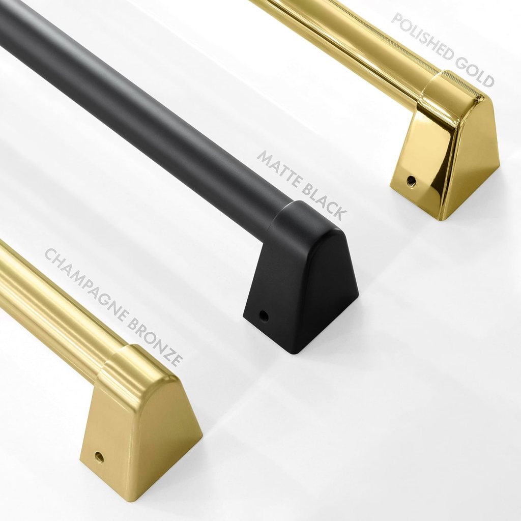 ZLINE 36 Autograph Edition 22.5 cu. ft 4-Door French Door Refrigerator with Ice Maker in Fingerprint Resistant Stainless Steel with Champagne Bronze Traditional Handles (RFMZ-36-CB)