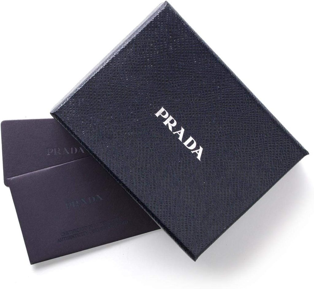Prada Vitello Grain Leather Argilla Grey Card Holder Gold Logo 1MC208 Prada Vitello Grain Leather Argilla Grey Card Holder Gold Logo 1MC208