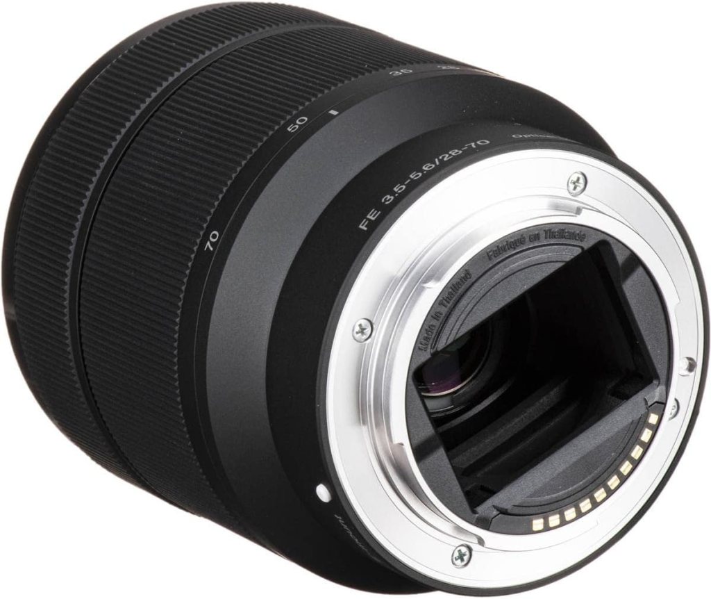 Sony Alpha 7 IV Full-frame Mirrorless Interchangeable Lens Camera with 28-70mm Zoom Lens Kit