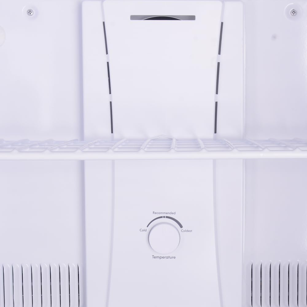 Kenmore 30 in. 18.1 cu. ft. Capacity Refrigerator/Freezer with Adjustable Glass Shelving, Humidity Control Crispers, Ice Maker, ENERGY STAR Certified, Black