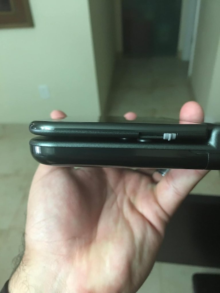Nintendo New 3DS XL - Black Nintendo New 3DS XL - Black