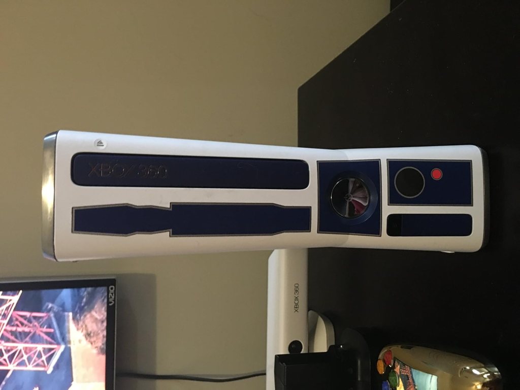 Xbox 360 Limited Edition Kinect Star Wars Bundle